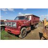 Image 1 : 1979 GMC Grain Truck, 366 V8 Gas - VIN: T17DB9V556114 - ODO: 93959KM (not tested)