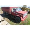Image 2 : 1979 GMC Grain Truck, 366 V8 Gas - VIN: T17DB9V556114 - ODO: 93959KM (not tested)