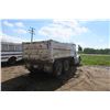 Image 5 : Peterbilt 377 Tandem Gravel Truck - VIN:1XPCD29X4LD289439 - Runs & Drives - ODO: 408303KM - Cummins 