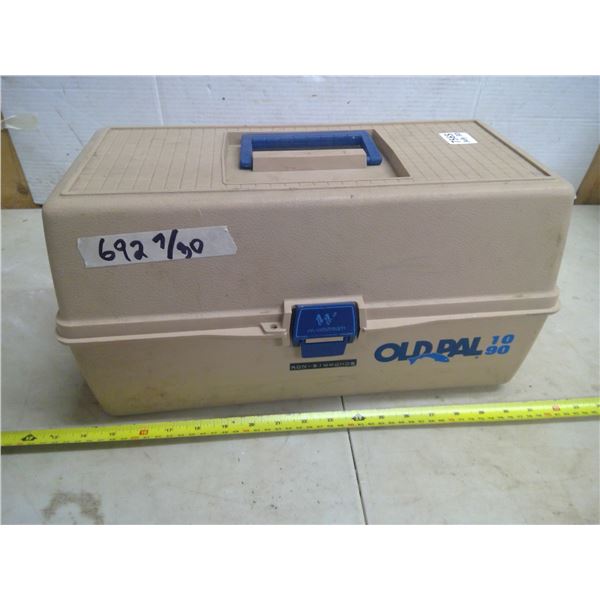 Tan Old Pal Tackle Box w/ Hooks