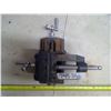 Image 2 : Large Machinist's Vice