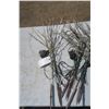 Image 2 : Garden Lights - Shrubbery Design