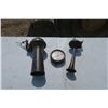 Image 1 : 2 Antique Car Horns, 1 Gauge