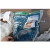 Image 2 : Box of Assorted Loom for Wire, Poly Hose, Etc.
