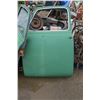 Image 3 : 2 Doors off a '52 Chevrolet