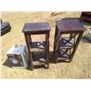Image 1 : Lot of 2 Shelves (12"x14"x31"H) and Wall Lantern