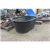 Image 4 : Rubber Trough - 32x48x20"