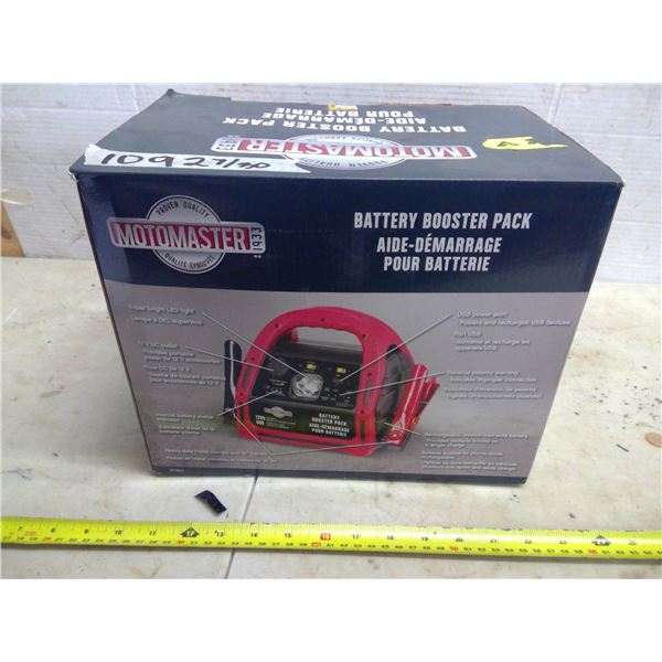 Motomaster Battery Booster Pack