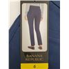 Image 3 : Banana Republic Dress Pants (6)