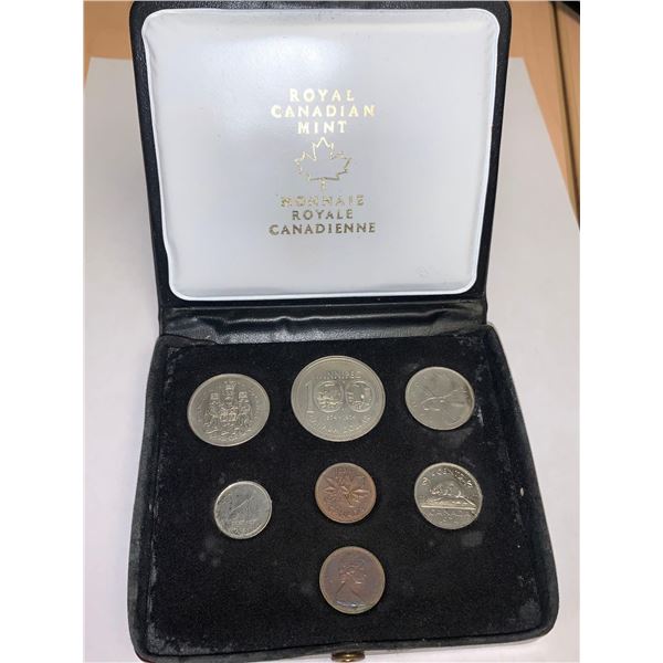 Royal Canadian Mint Issued vintage 1874-1974 Winnipeg 100 Year anniversary Double Penny Mint Set in 
