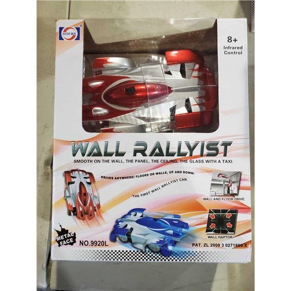 New Lucky Boy Wall Rallyist RC Car with Metal Body - Climbs Walls!
