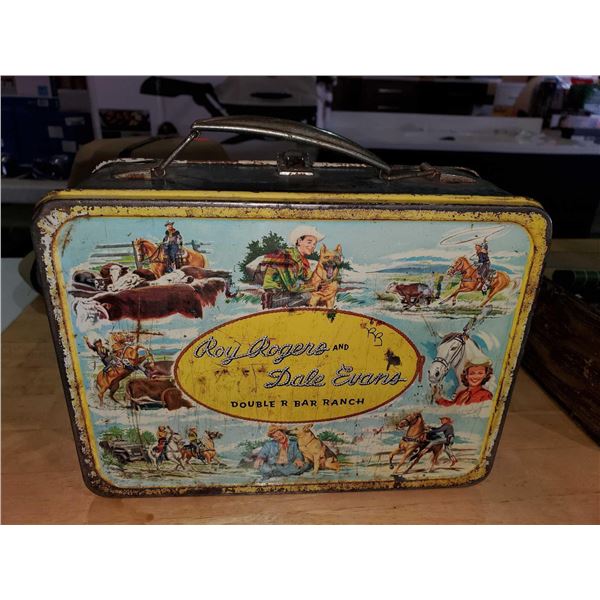Vintage 1957 Roy Rogers & Dale Evans "Double R Bar Ranch" Action Shot, Tin Lunch Box
