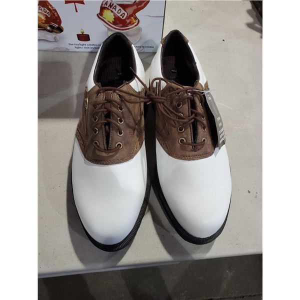 New Golf Saddle Shoes with Q-Lok System - Size 7.5W