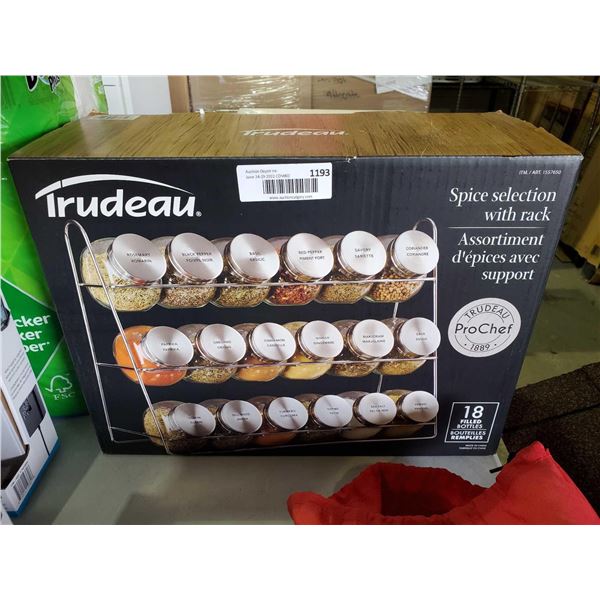 Trudeau Spice Selection with Rack - 18 Filled Bottles