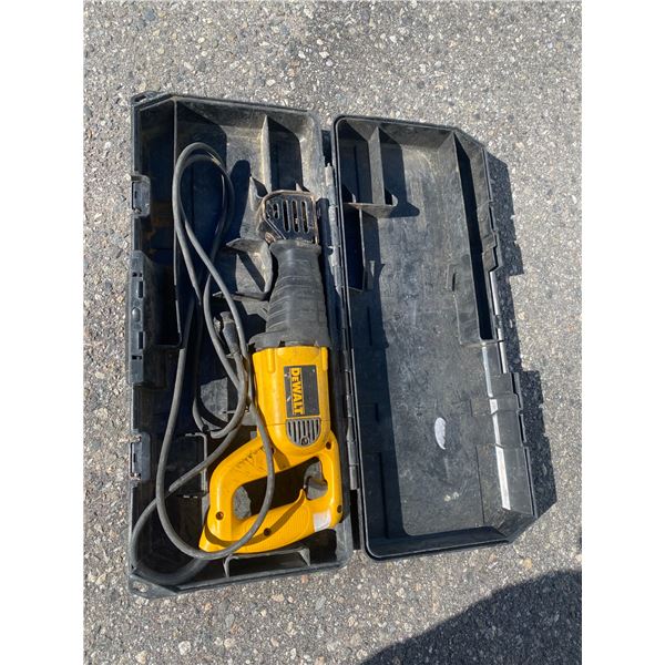 Dewalt reciprocating saw