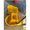 Image 1 : Mop buckets