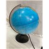 Image 1 : Light up globe