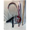 Image 1 : Wilson racket and Easton bay