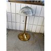 Image 1 : Lamp