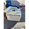 Image 1 : Mainstays a/c unit