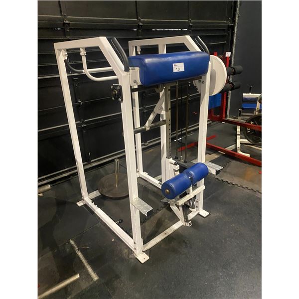 COMMERCIAL FREE WEIGHT/VARIABLE WEIGHT LEG CURL MACHINE WITH 1 - 45LBS PLATE