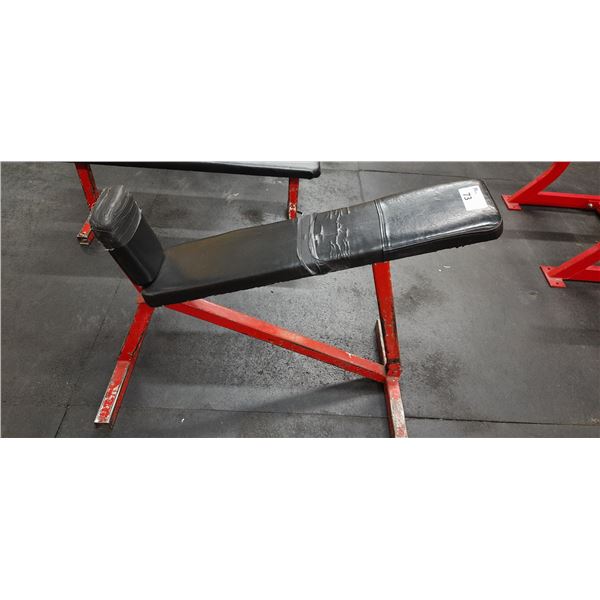 COMMERCIAL INCLINED FREE WEIGHT BENCH