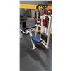 Image 2 : CYBEX COMMERCIAL VARIABLE WEIGHT ARM CURL MACHINE