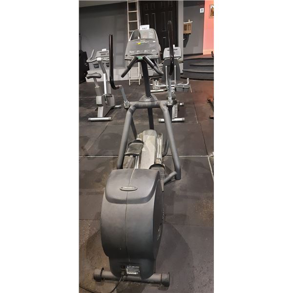 PRECOR EFX556 COMMERCIAL ELLIPTICAL