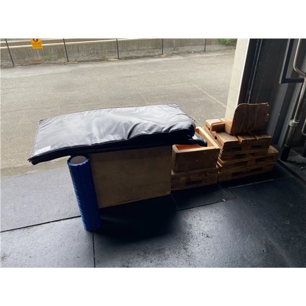 LOT OF ASSORTED WOOD STEP UPS, WOOD BOX, 2 PADDED MATS AND ROLLER