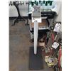 Image 2 : WESTEK ELECTROSTATICS SC103 WRIST/HEEL STRAP TESTER WITH STAND