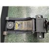 Image 2 : TORIN BLACK JACK PROFESSIONAL LOW PROFILE SERVICE JACK, 3 TON LIFTING CAPACITY