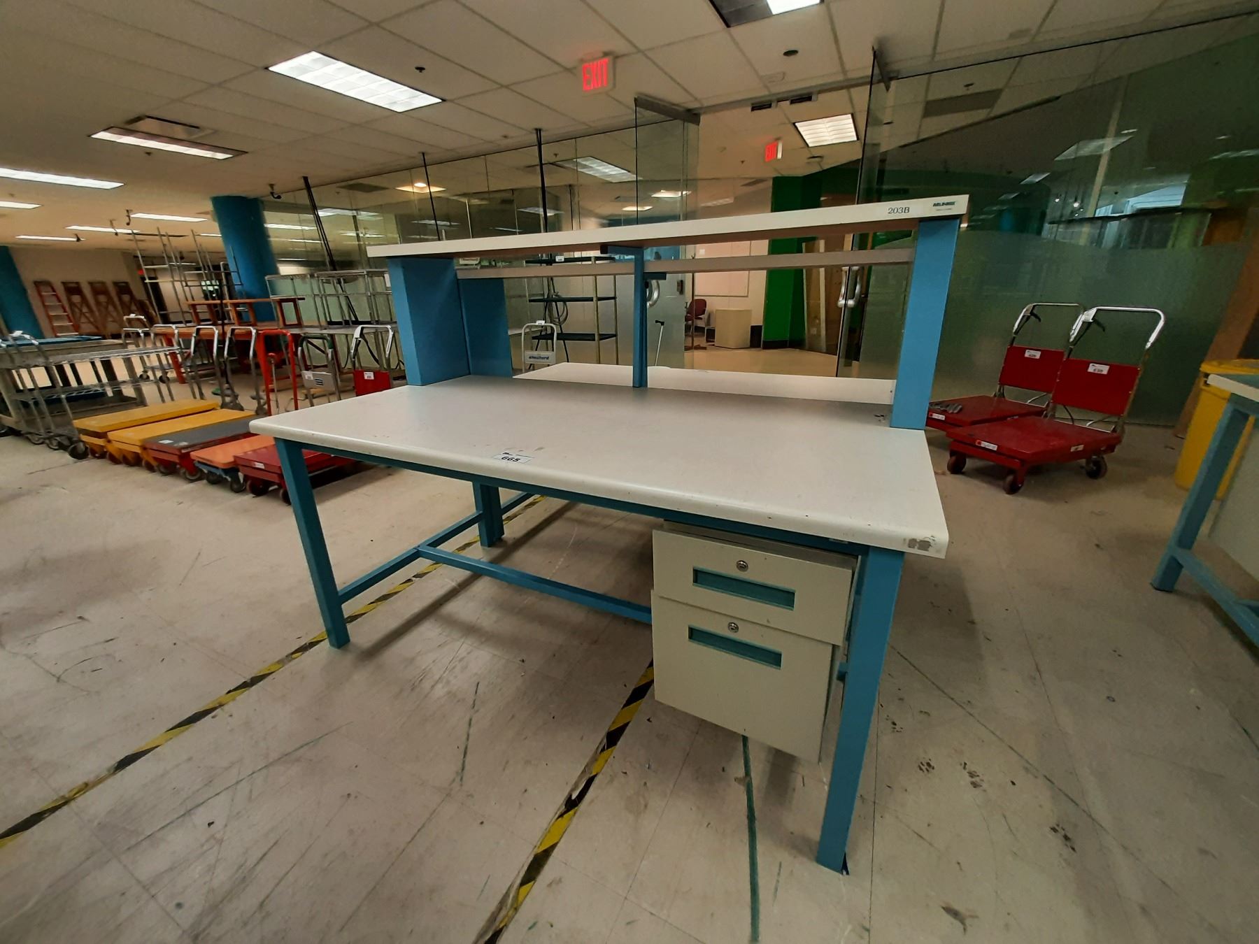 Two Step Work Table WHITE 72