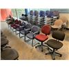 Image 2 : 9 ASSORTED FABRIC CLIENT ARM CHAIRS AND 2 MOBILE ADJUSTABLE OFFICE CHAIRS