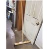 Image 2 : Black Poly Broom 24" x 3"