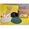 Image 1 : Stick-On Disc 5" Gr.60 with Mandrel Pad