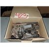 Image 1 : Box with contain