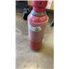 Image 2 : 25 INCH TALL OXYGEN TANK