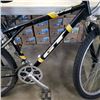 Image 2 : BLACK GT BIKE