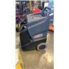 Image 1 : NINJA WARRIOR CENTURY 400 CARPET CLEANER WORKING