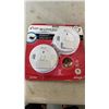 Image 2 : KIDDE SMOKE ALARM SET, 3 HP CALCULATORS AND DUST MASK WITH VALVE