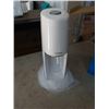 Image 2 : AS NEW SODA STREAM FIZZI SPARKLING WATER MAKER - CO2 BOTTLE NOT INCLUDED