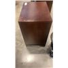Image 8 : PAIR OF 1 DRAWER MODERN NIGHTSTANDS