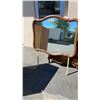 Image 2 : DRAWER DRESSER WITH MIRROR