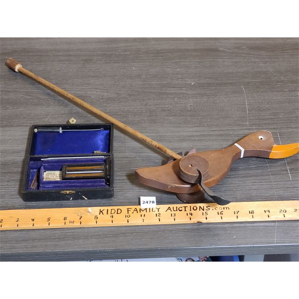 LOT OF 2 - NON FADE HAREMOMETER AND WOODEN ROLLING DUCK PUSH TOY