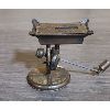 Image 2 : LOT OF 2 - CAST IRON BALANCE SCALE AND SCALE SHAPED PENCIL SHARPENER 