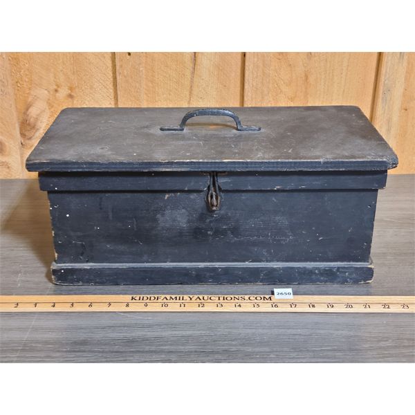 VINTAGE WOODEN TOOL BOX W/ HANDLE - 8 x 11 x 19.5in 