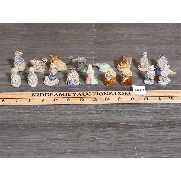 JOB LOT - MISC WADES FIGURINES