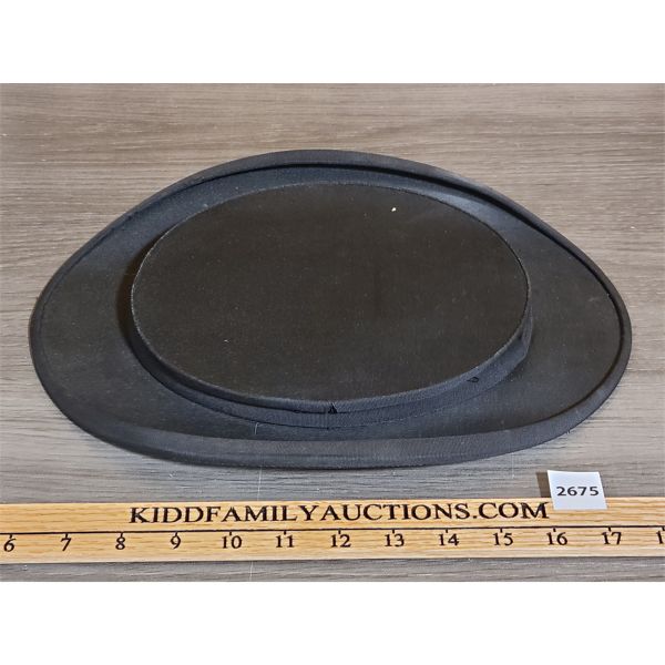 COLLAPSIBLE TOP HAT 