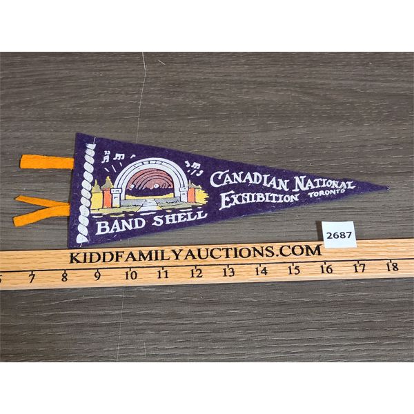 VINTAGE C.N.E. PENNANT 