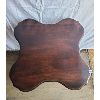 Image 2 : CLOVER SHAPED TABLE - 24 x 24 x 29in
